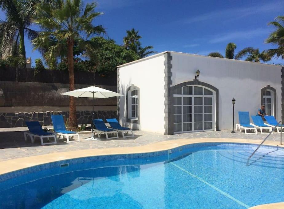 Lovely Villa - Pool Front, Private Roof Terrace, Wifi Fiber Optic Corralejo Bagian luar foto
