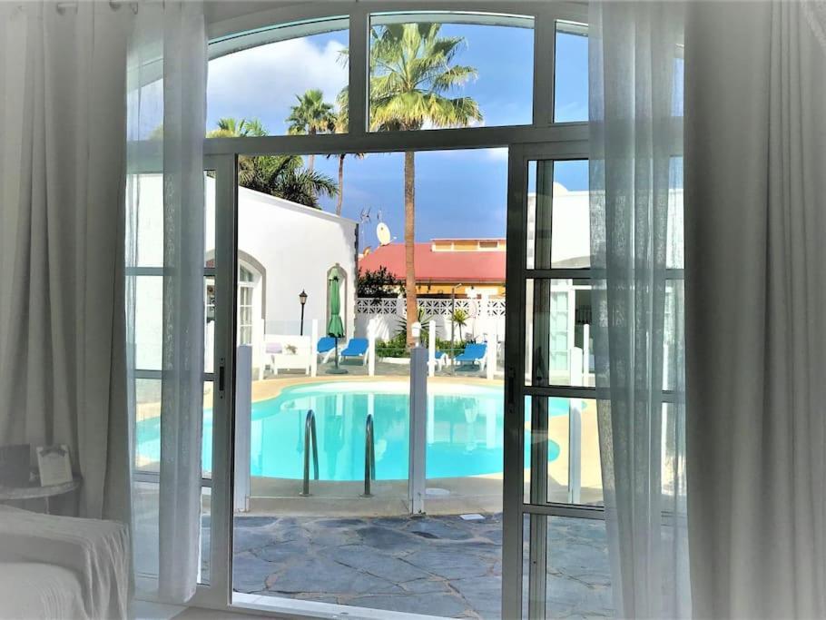 Lovely Villa - Pool Front, Private Roof Terrace, Wifi Fiber Optic Corralejo Bagian luar foto
