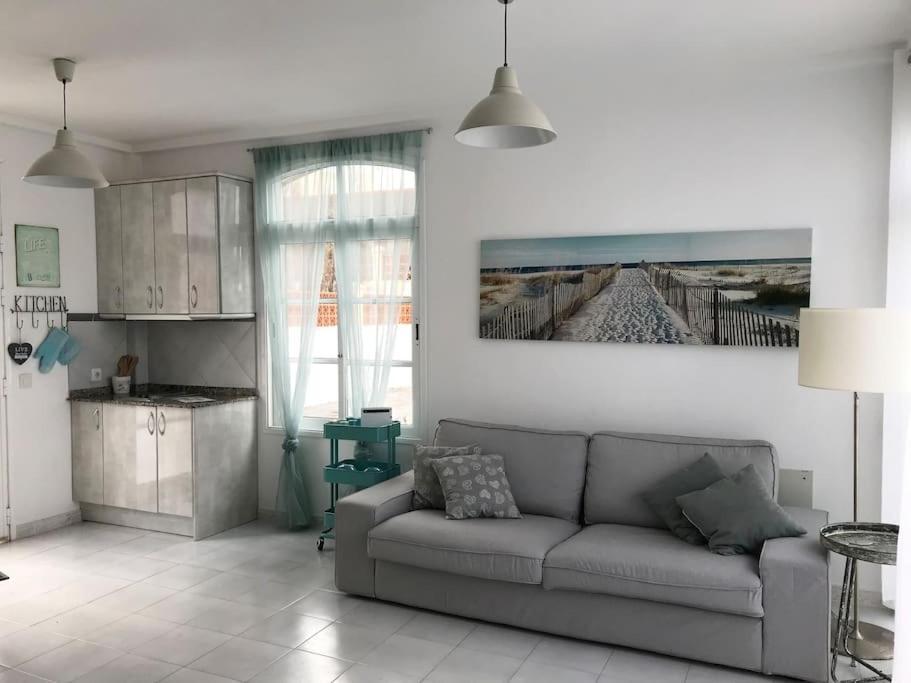 Lovely Villa - Pool Front, Private Roof Terrace, Wifi Fiber Optic Corralejo Bagian luar foto